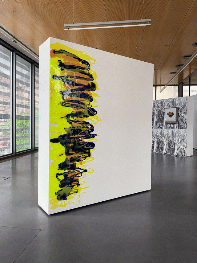 yellow vortex, 2020 – 207 × 77,5 cm